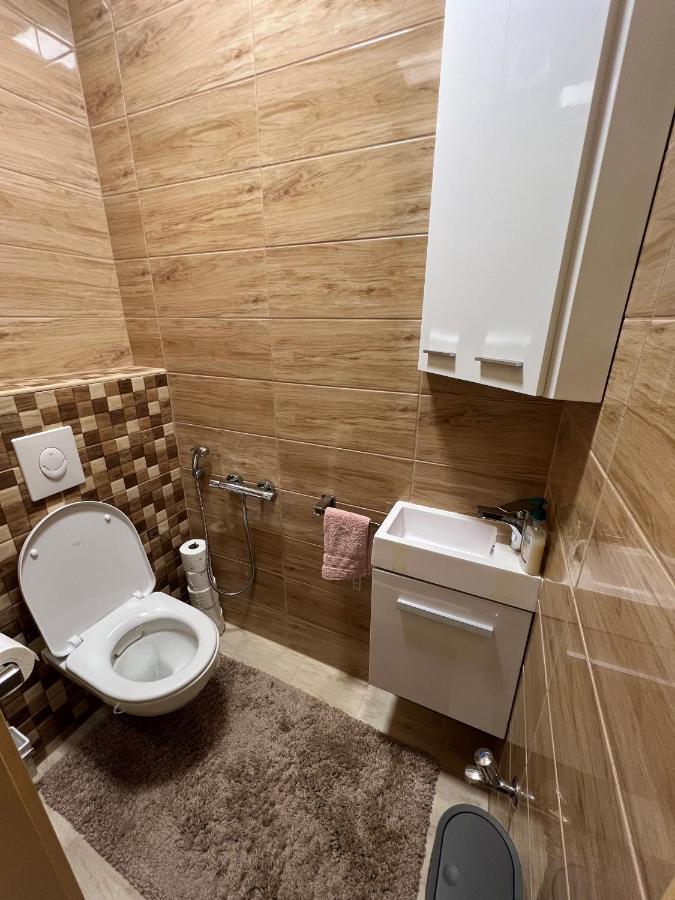 Parizsi Udvar Premium Apartman Lägenhet Debrecen Exteriör bild